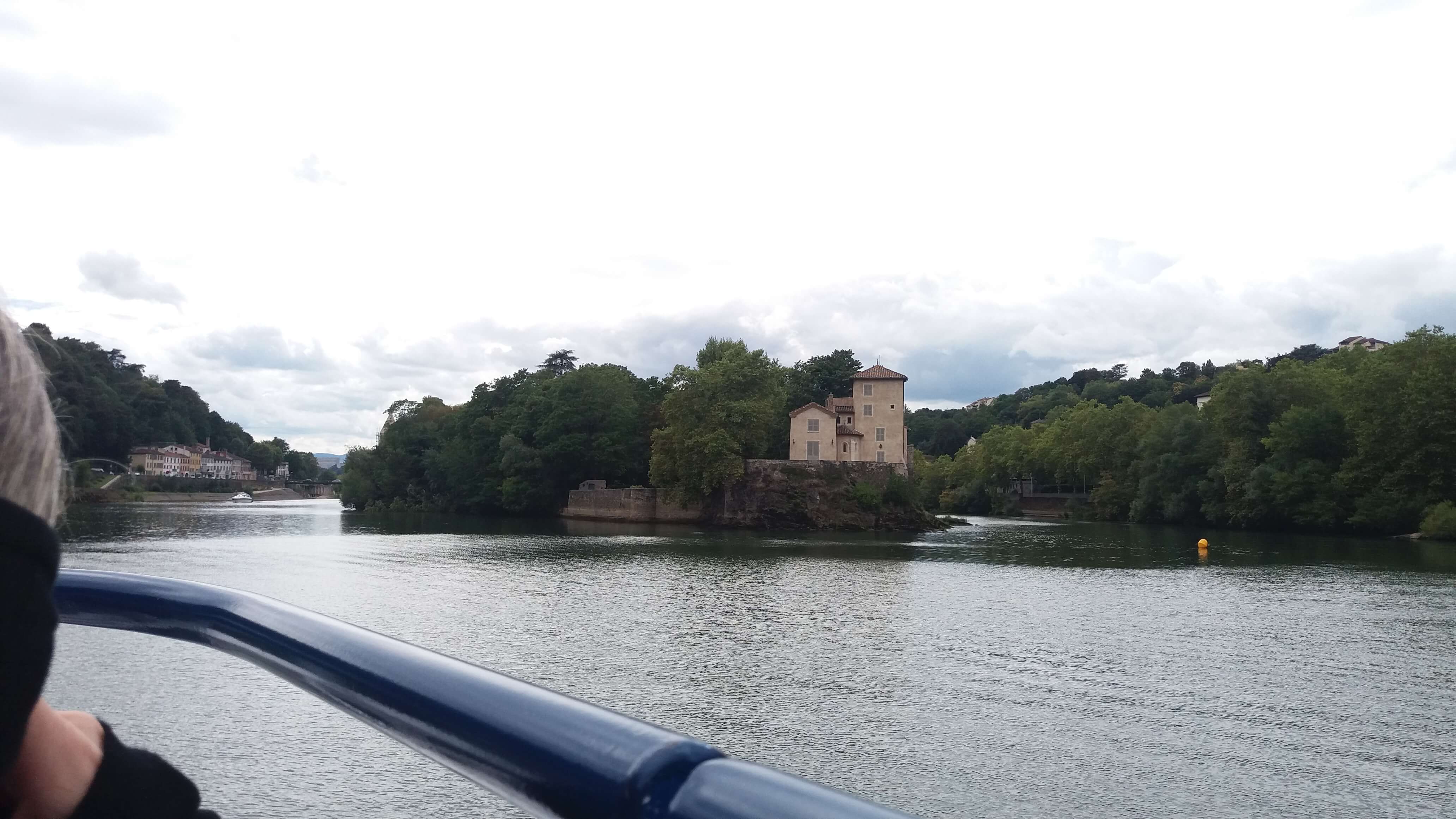 passeio de barco três dias em lyon