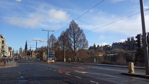 transporte público em edimburgo