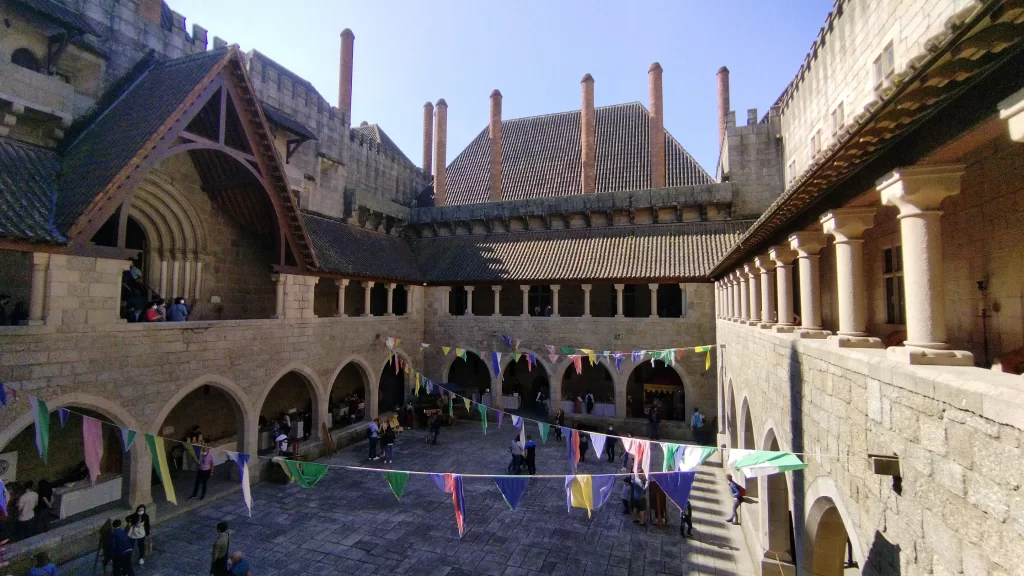 palácio dos duques em guimarães